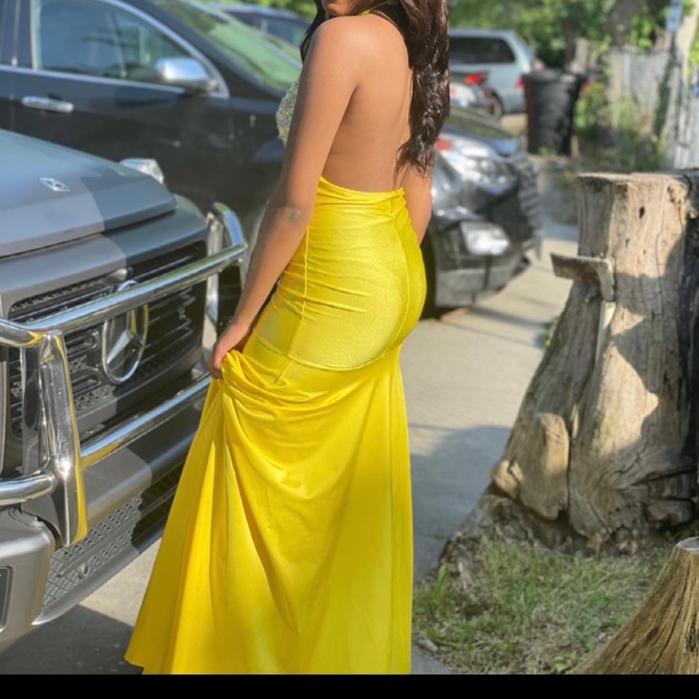 Yellow used prom dress